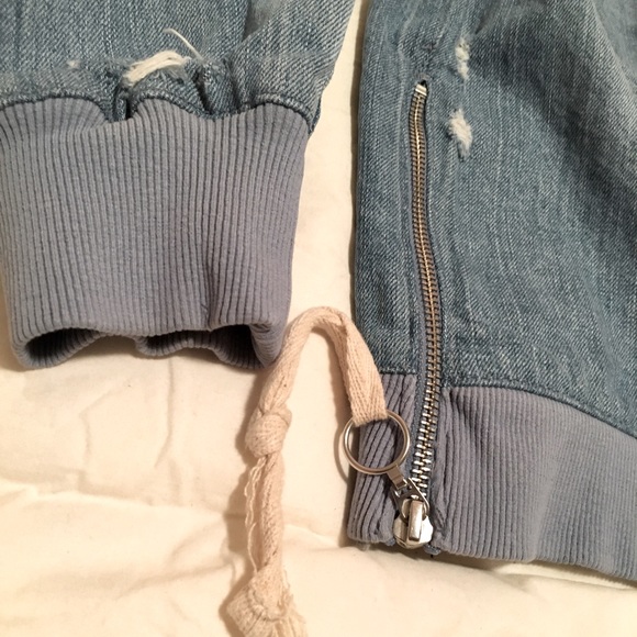 Distressed Denim Top - Picture 4 of 7